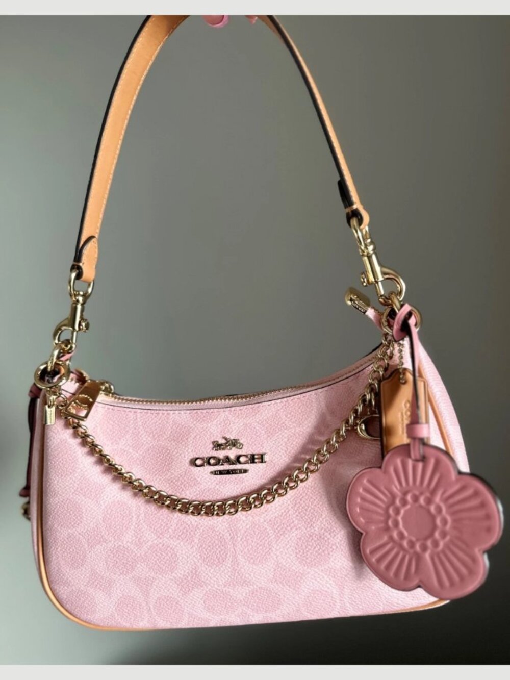 COACH Terri Shoulder Bag – Powder Pink